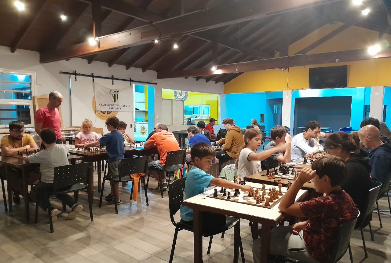 El ajedrez suma un nuevo espacio de enseñanza en el Club Sportivo ...