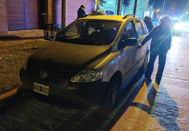 Un ciclista fue hospitalizado tras ser embestido por un automóvil ...